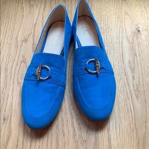 Nine West “blue suede shoes”